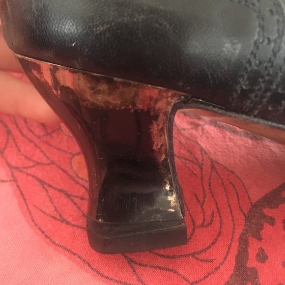 Vintage Prada Leather Oxford Heels - Picture 6 of 7